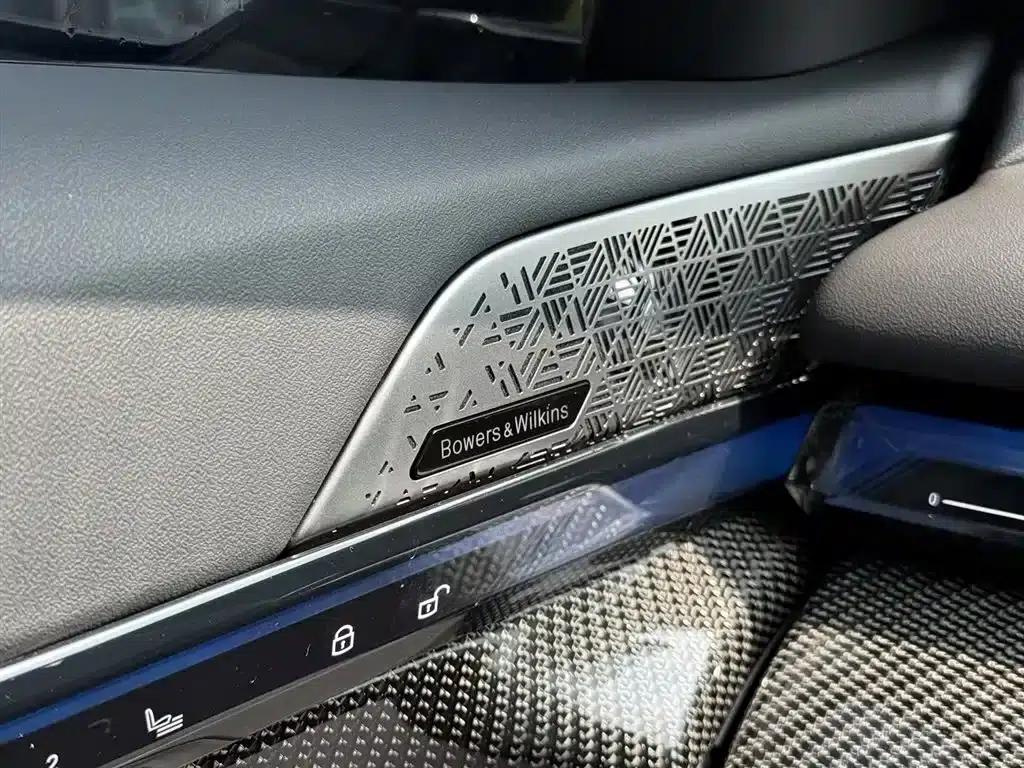 2024 BMW i5 M60 xDrive M60 — миниатюра 18