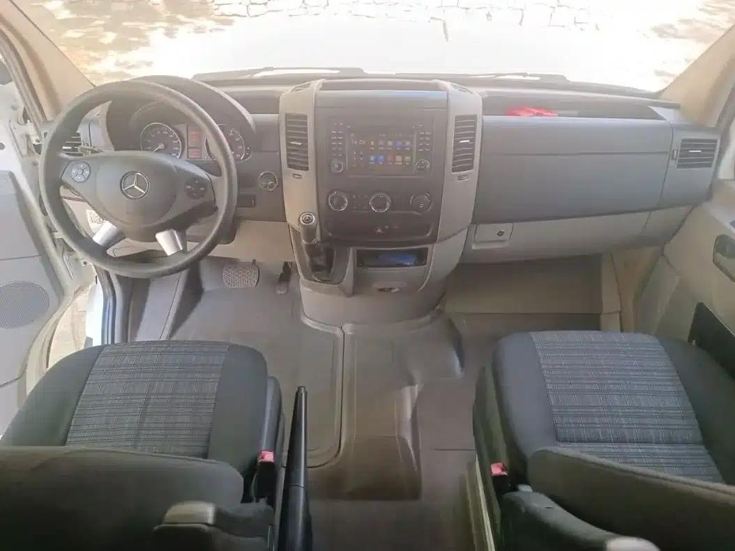 2019 Sprinter Motorhome 3.5L Automatic — миниатюра 2