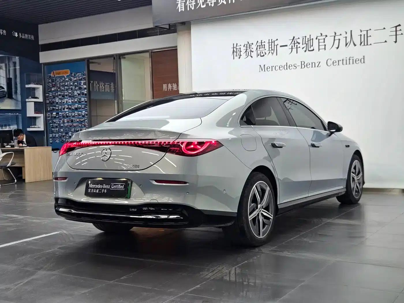 Mercedes-Benz CLA PHEV 2025 300L Extended Range Version — миниатюра 4