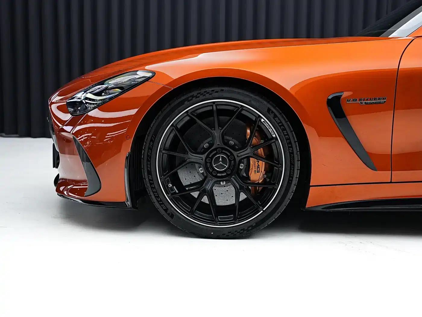 AMG GT PHEV 2025 63 SE Performance — миниатюра 7