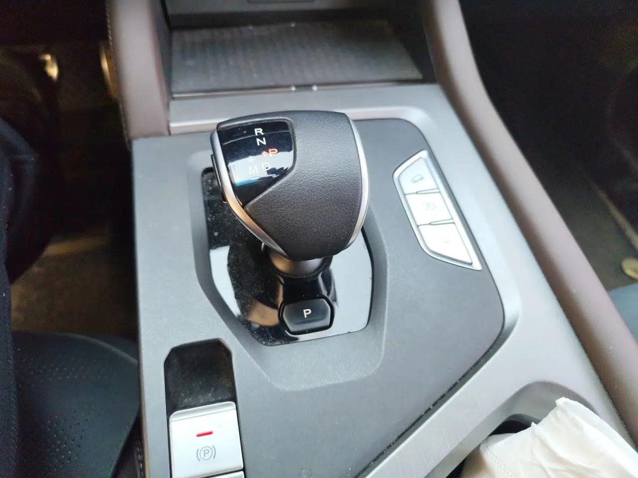 JETOUR X90 PLUS 2023 1.6TD DCT Villa 5-Seater — миниатюра 15