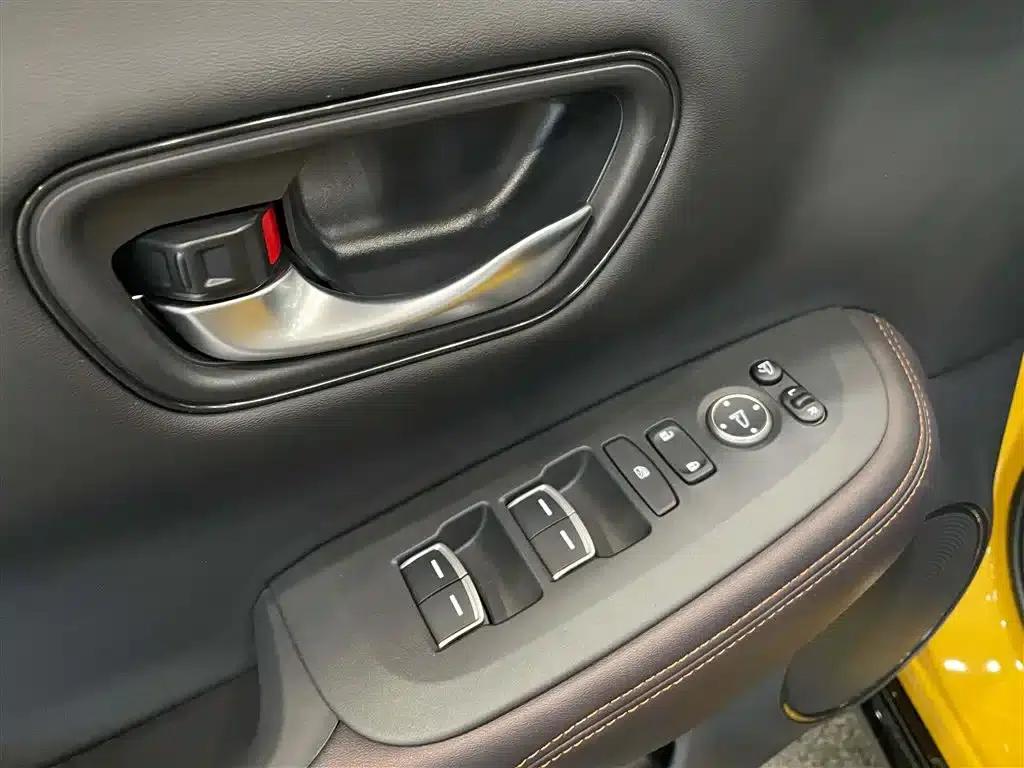 ZR-V 2022 1.5T CVT Premium Edition — миниатюра 17