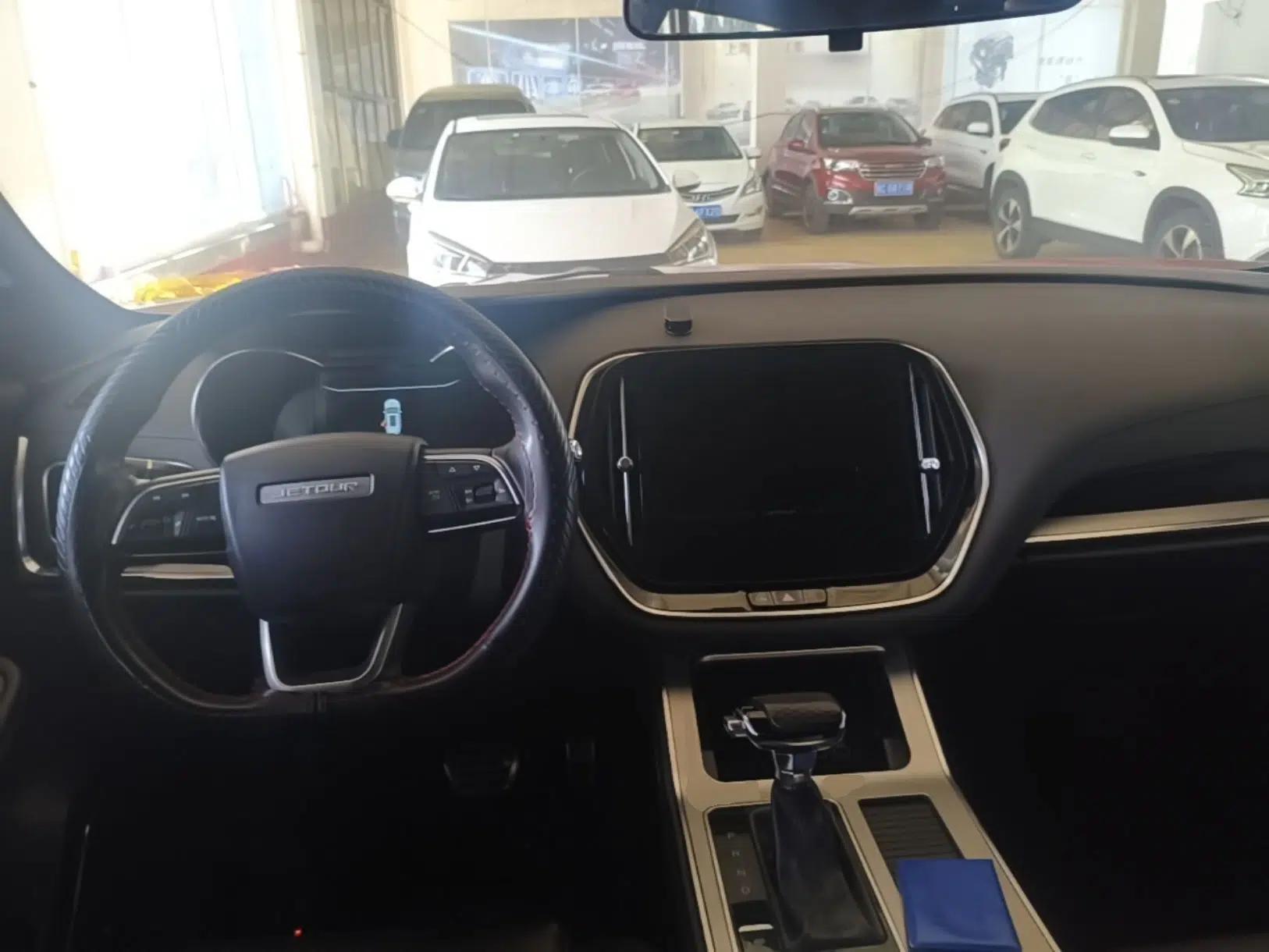 JETOUR X70 Coupe 2020 1.6T DCT Cool 5-Seater — миниатюра 13