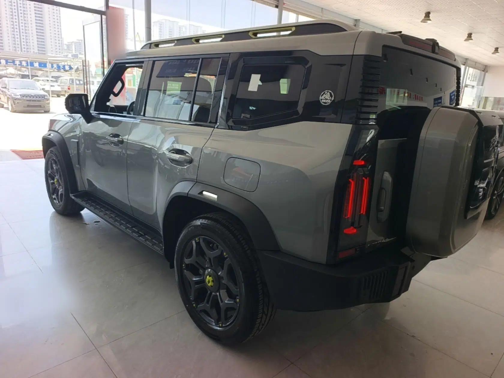 JETOUR Shanhai Traveler C-DM 2024 C-DM 208KM Mountain & Wilderness Edition — миниатюра 4