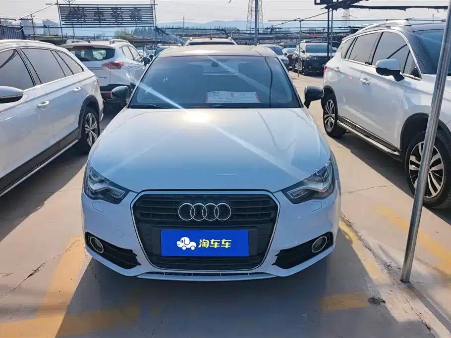 Audi A1 2014 30 TFSI Sportback Comfort — миниатюра 2