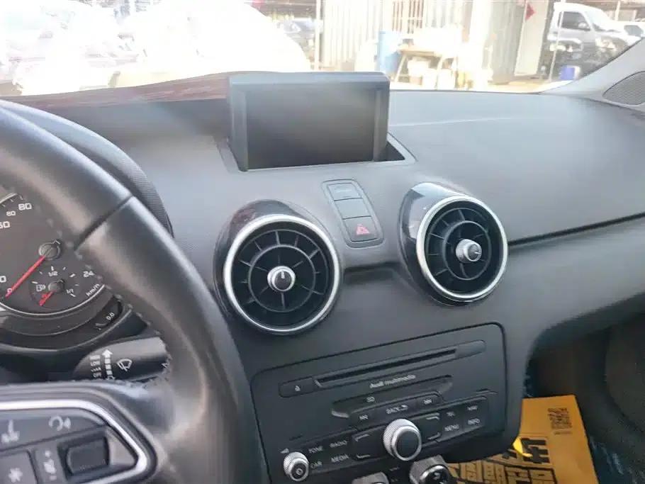 Audi A1 2014 30 TFSI Sportback Comfort — миниатюра 13