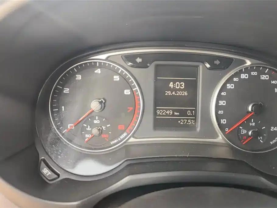 Audi A1 2014 30 TFSI Sportback Comfort — миниатюра 14