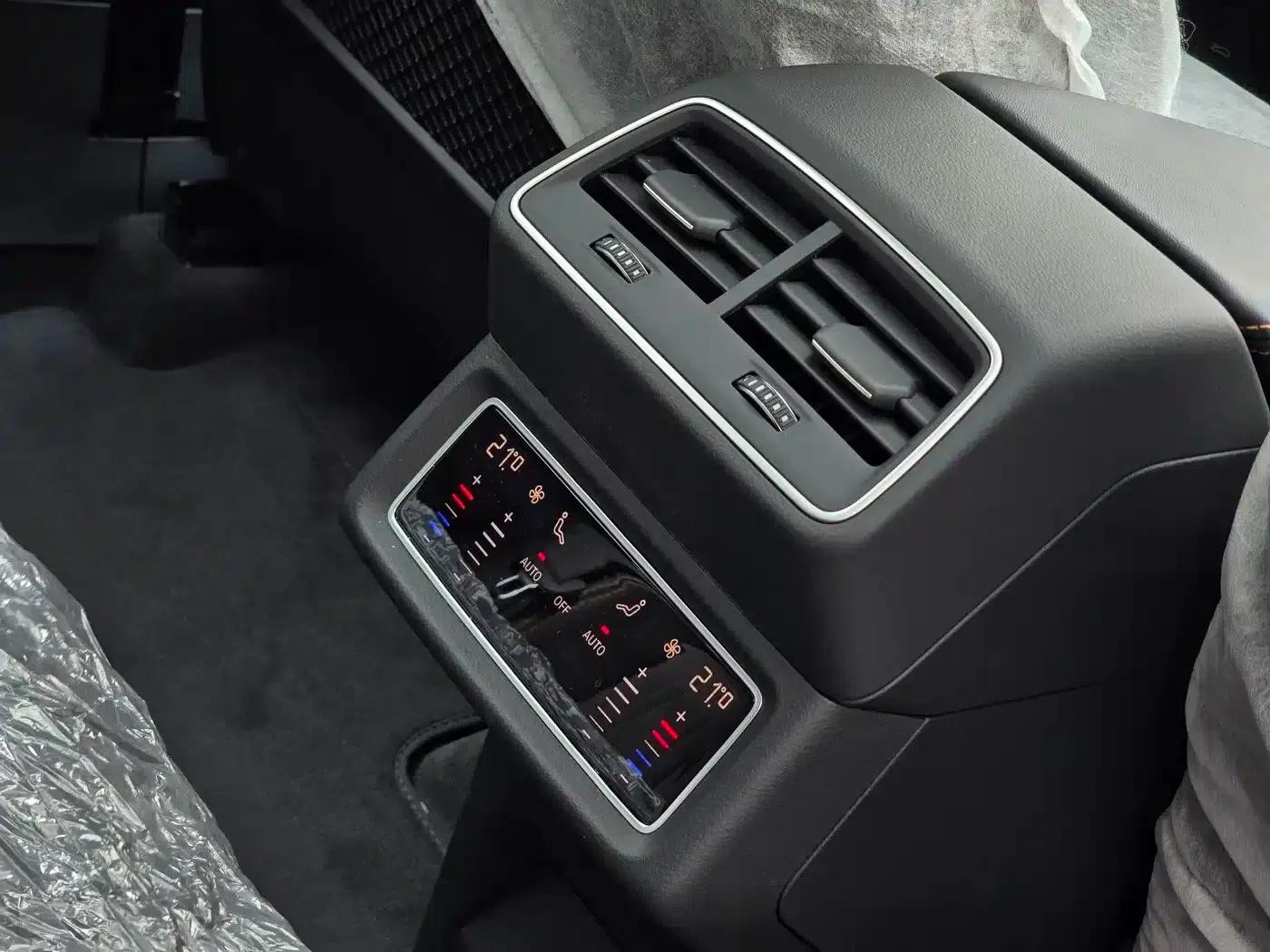 Audi e-tron 2021 50 quattro Premium Edition — миниатюра 14
