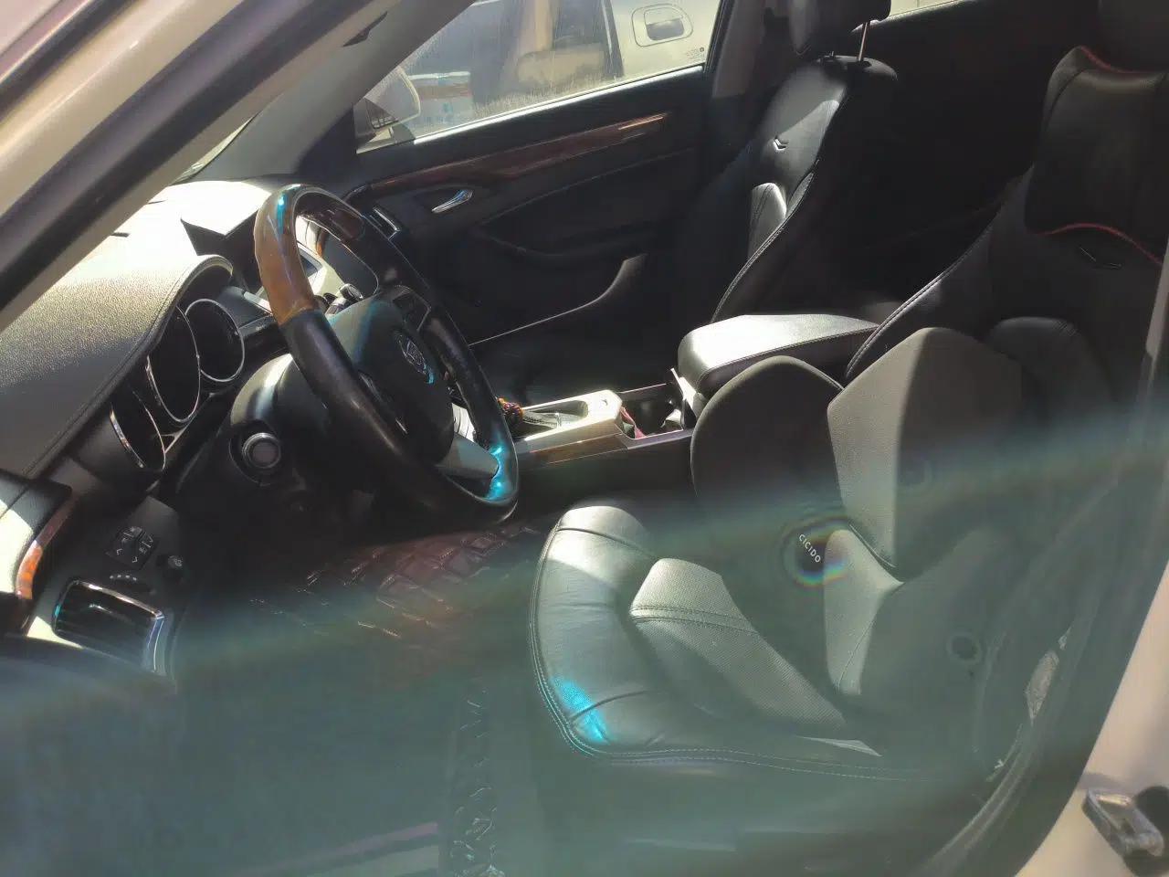 Cadillac CTS 2012 3.0L Luxury Sport Edition — миниатюра 16