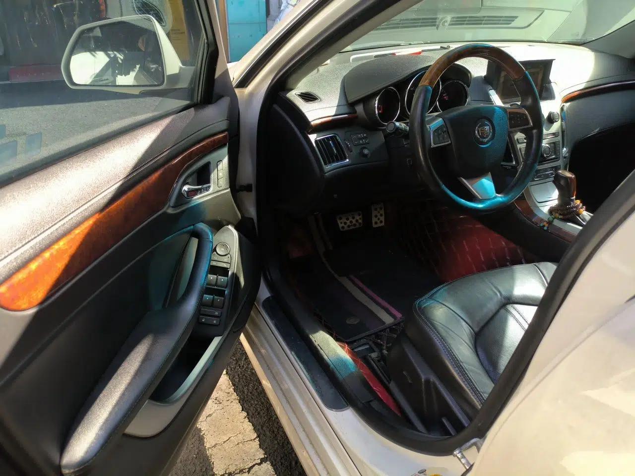 Cadillac CTS 2012 3.0L Luxury Sport Edition — миниатюра 17