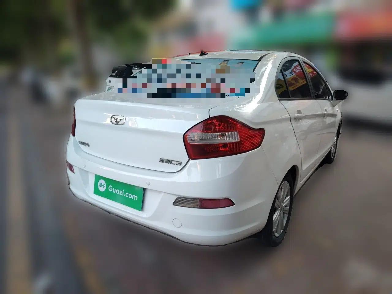 Cowin C3 2015 1.5L Manual Gold Diamond Edition — миниатюра 6