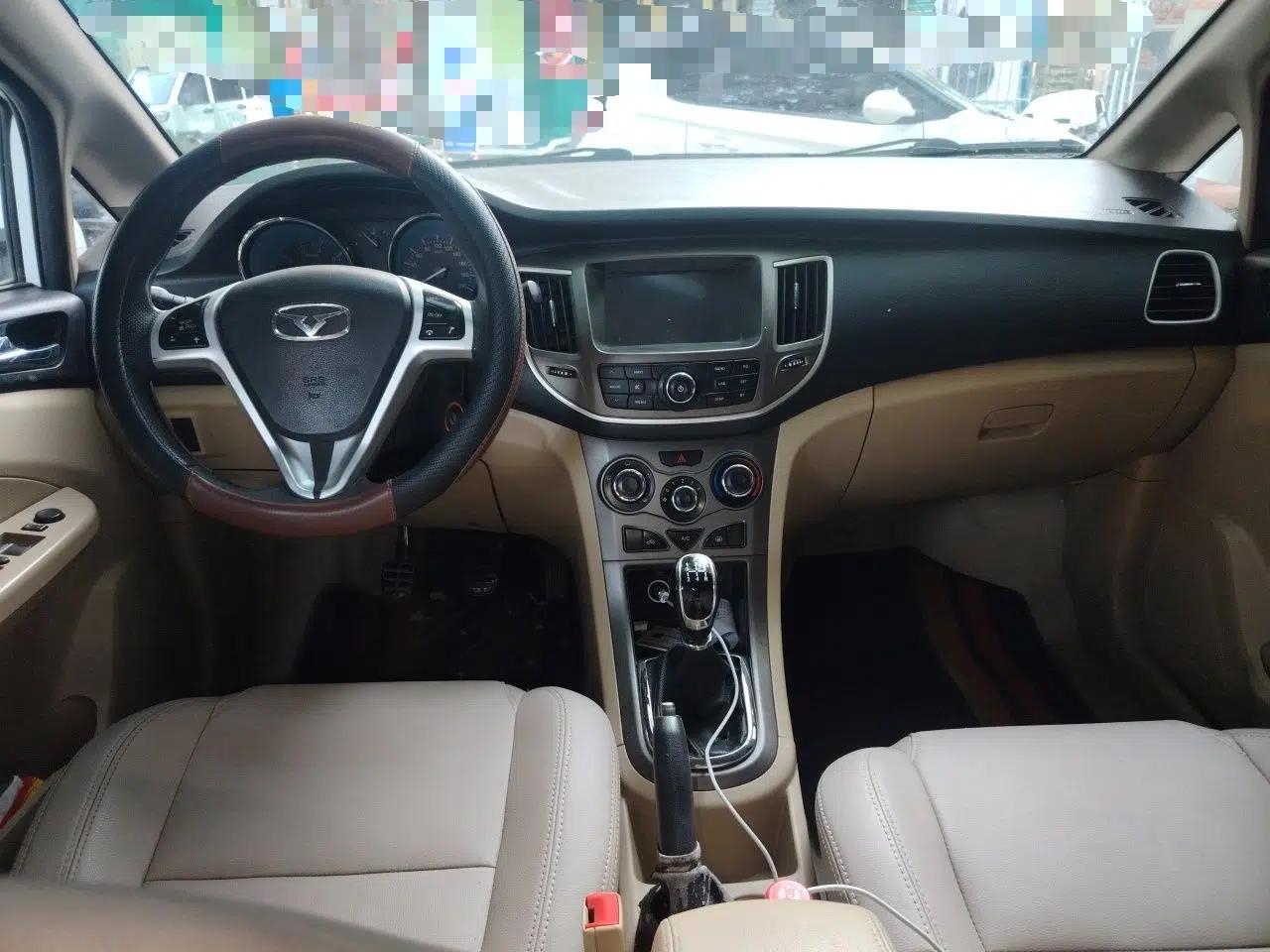 Cowin C3 2015 1.5L Manual Gold Diamond Edition — миниатюра 10
