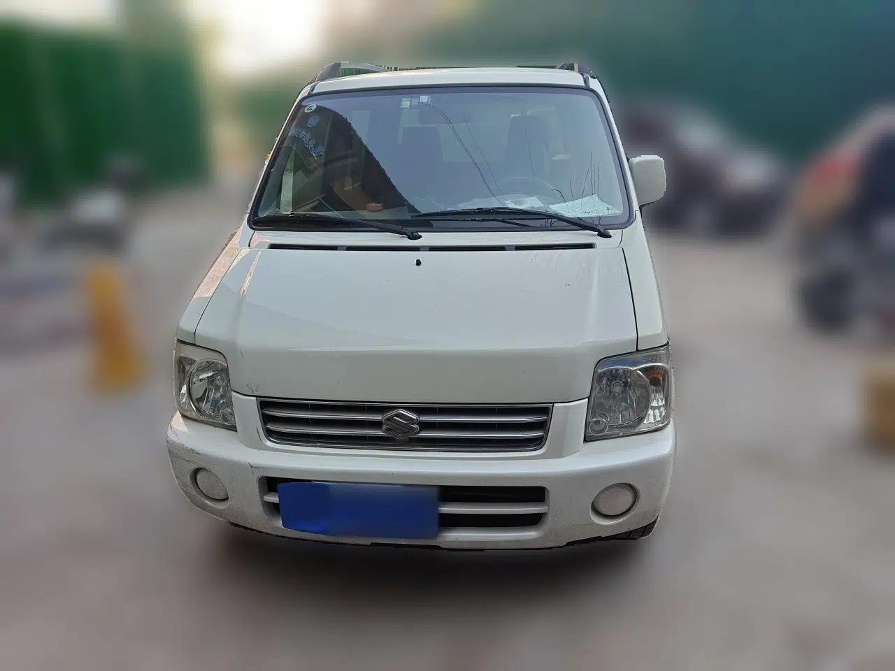 Suzuki Wagon R 2013 Venture Edition 1.0L Manual Economy Model — миниатюра 2