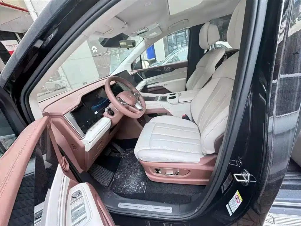 Summer 2025 DM-i 1.5T 180km/h Superior Edition — миниатюра 3