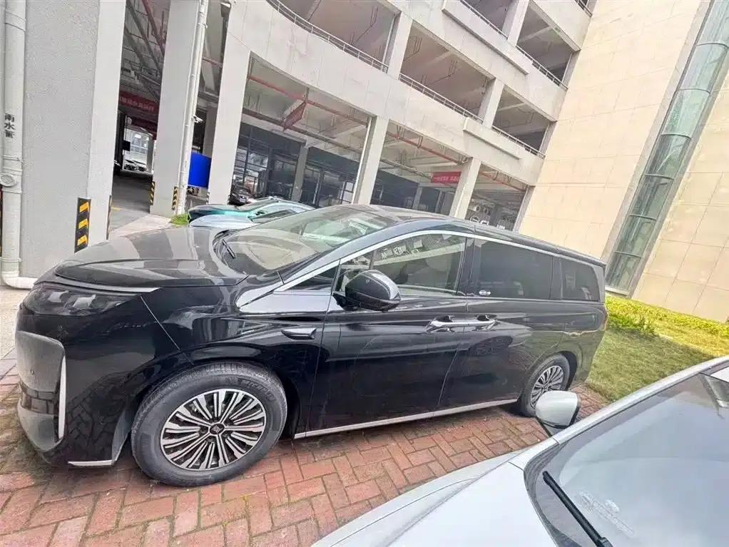 Summer 2025 DM-i 1.5T 180km/h Superior Edition — миниатюра 7
