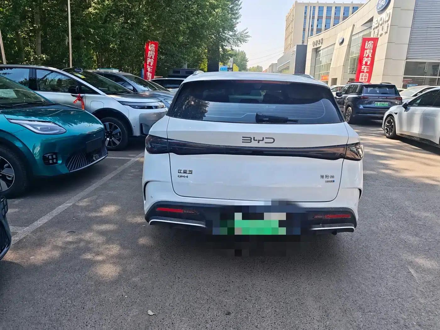 Seal 06 DM-i Touring Edition 2025 DM-i 150KM Flagship Model — миниатюра 7