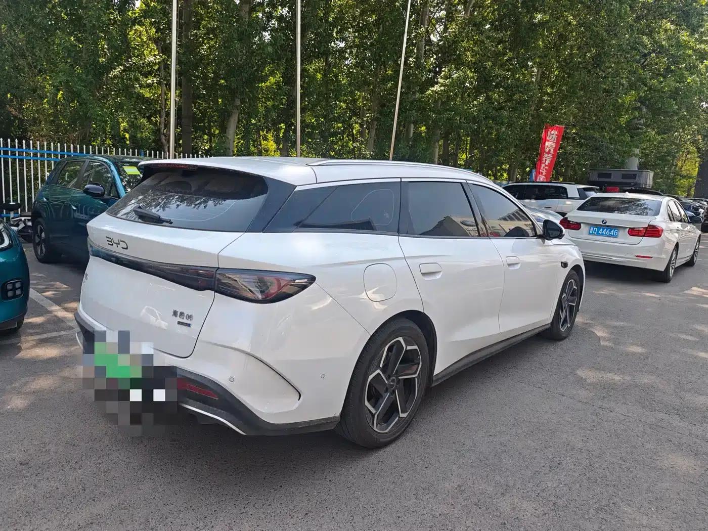 Seal 06 DM-i Touring Edition 2025 DM-i 150KM Flagship Model — миниатюра 8