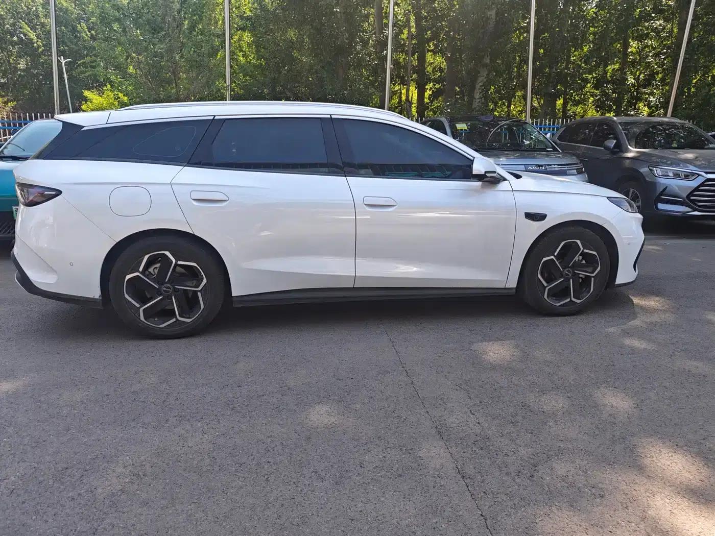 Seal 06 DM-i Touring Edition 2025 DM-i 150KM Flagship Model — миниатюра 9