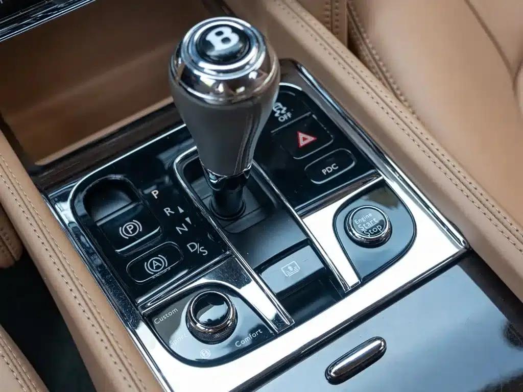 Mulsanne 2011 6.8T Luxury Edition — миниатюра 16