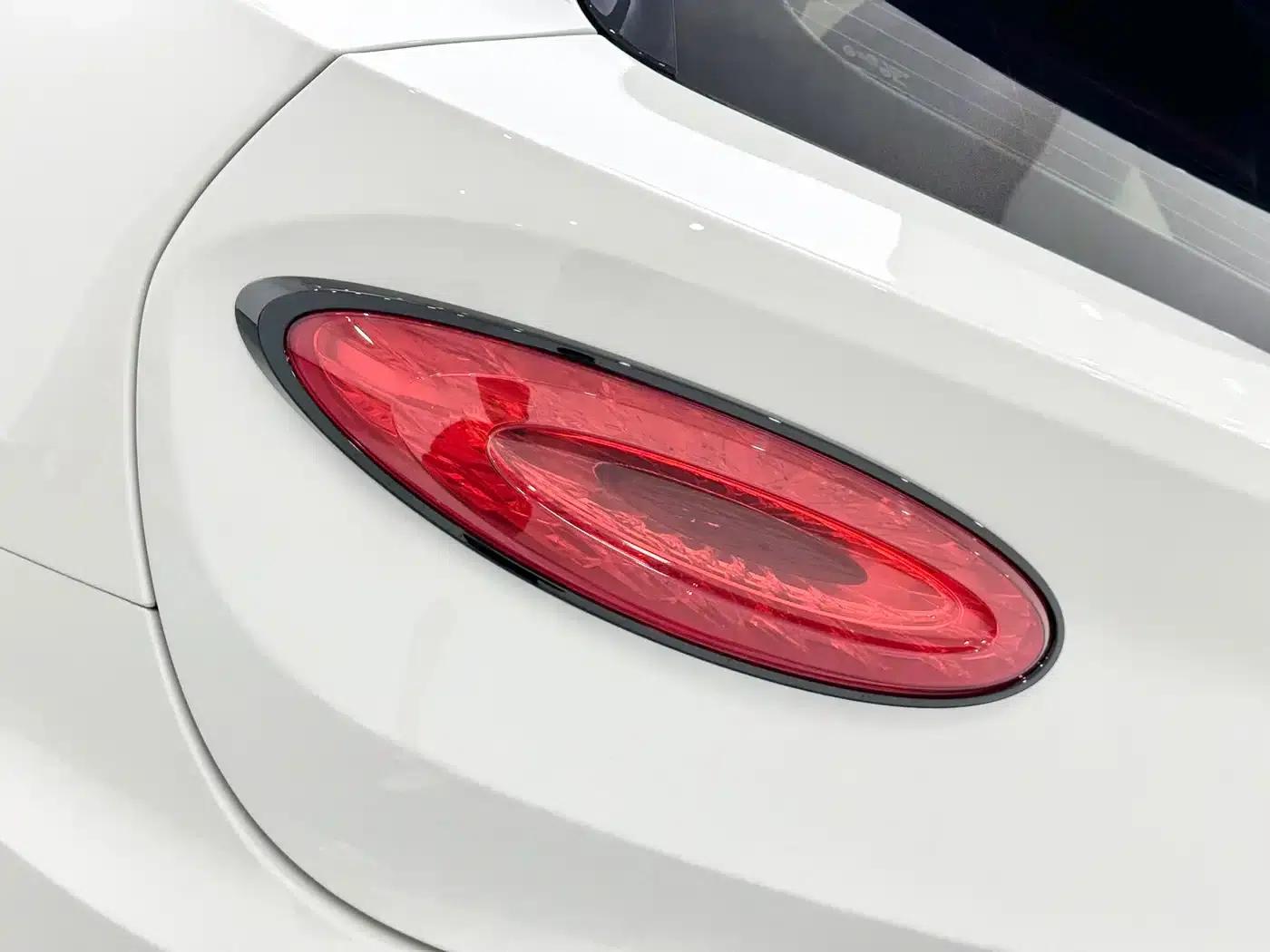 Bentayga Plug-in Hybrid 2021 3.0T PHEV — миниатюра 20