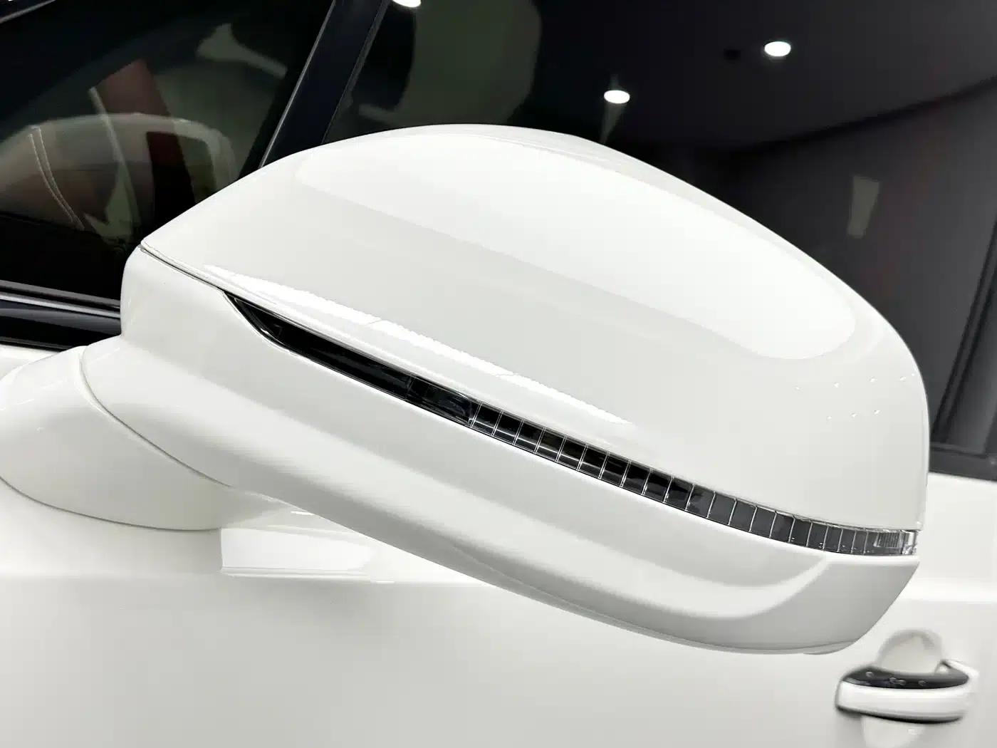 Bentayga Plug-in Hybrid 2021 3.0T PHEV — миниатюра 21