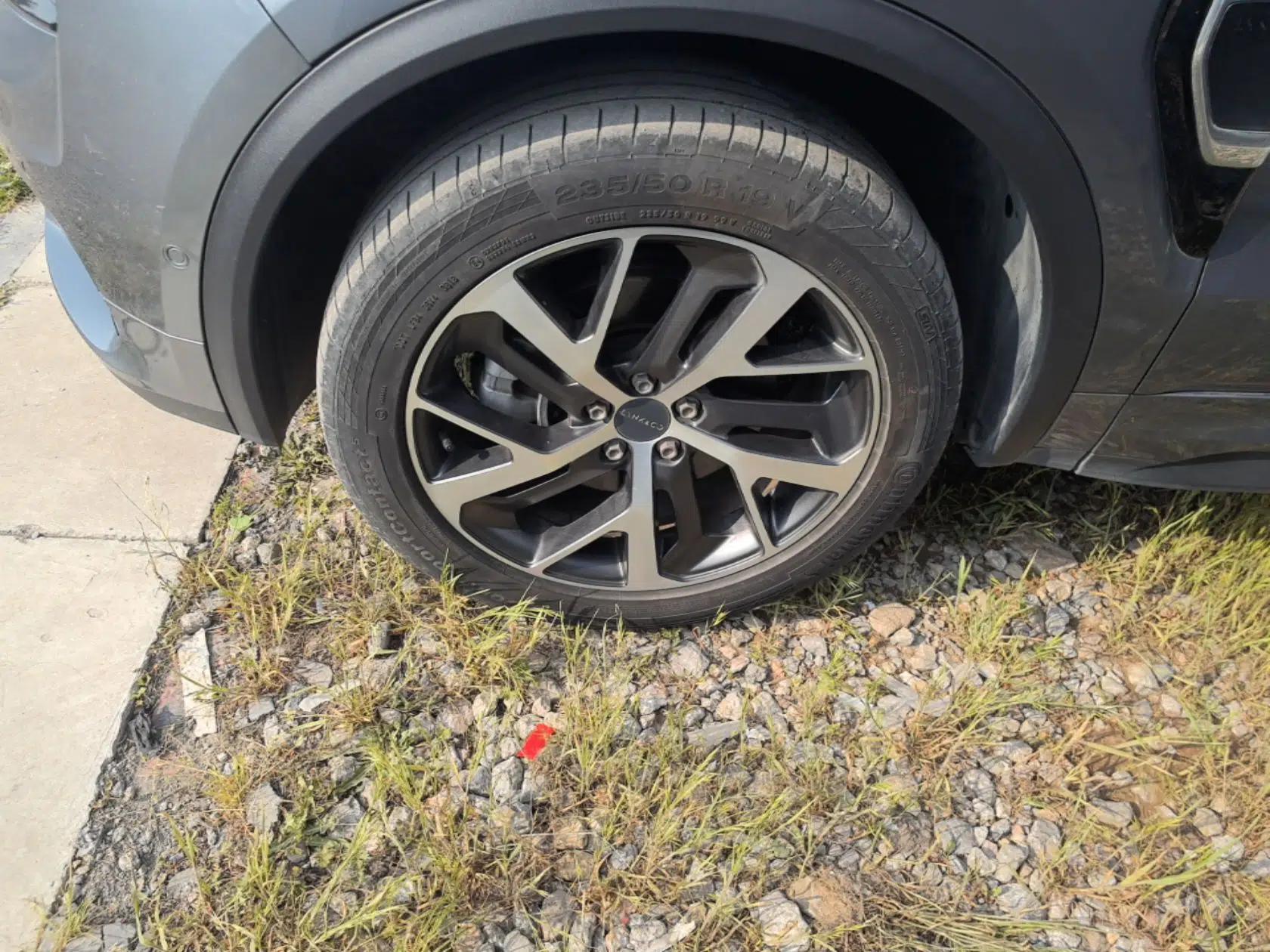Lynk & Co 01 EM-P 2018 1.5T PHEV JingPro National Emission Standard V — миниатюра 8