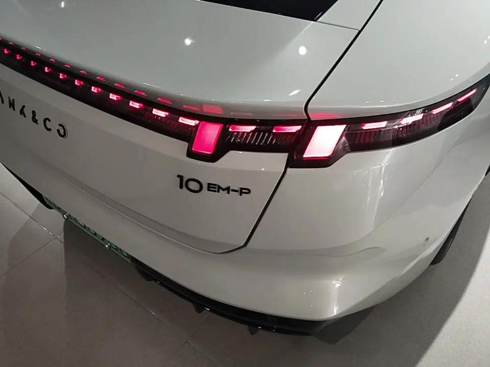 Lynk & Co 10 EM-P 2025 Model 120 Four-Wheel Drive Ultra — миниатюра 7