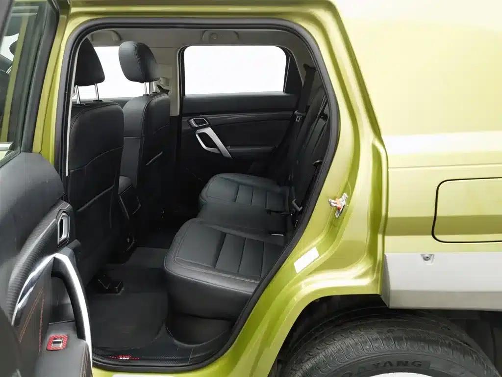 Beijing BJ20 2016 1.5T CVT Luxury Edition — миниатюра 15