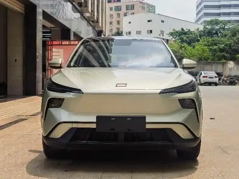 Yueyi 03 2025 Model 565km Enjoy Edition — миниатюра 2