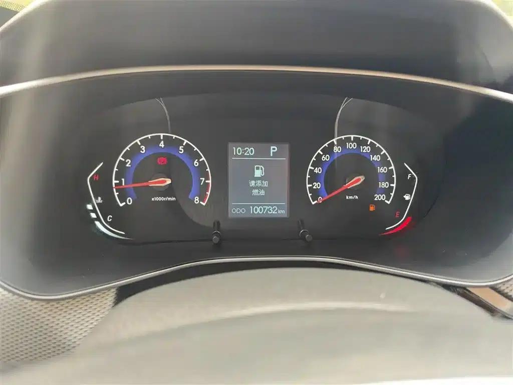 Beijing X3 2019 1.5T CVT Glory Edition — миниатюра 12