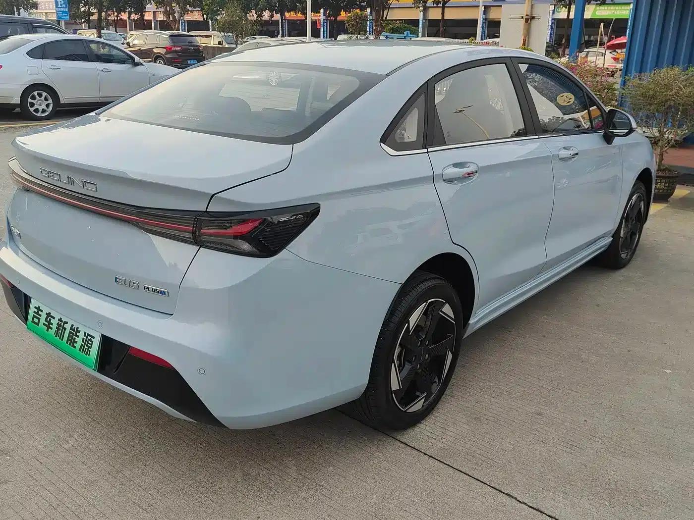 Beijing EU5 PLUS 2023 R500 Premium Edition — миниатюра 4