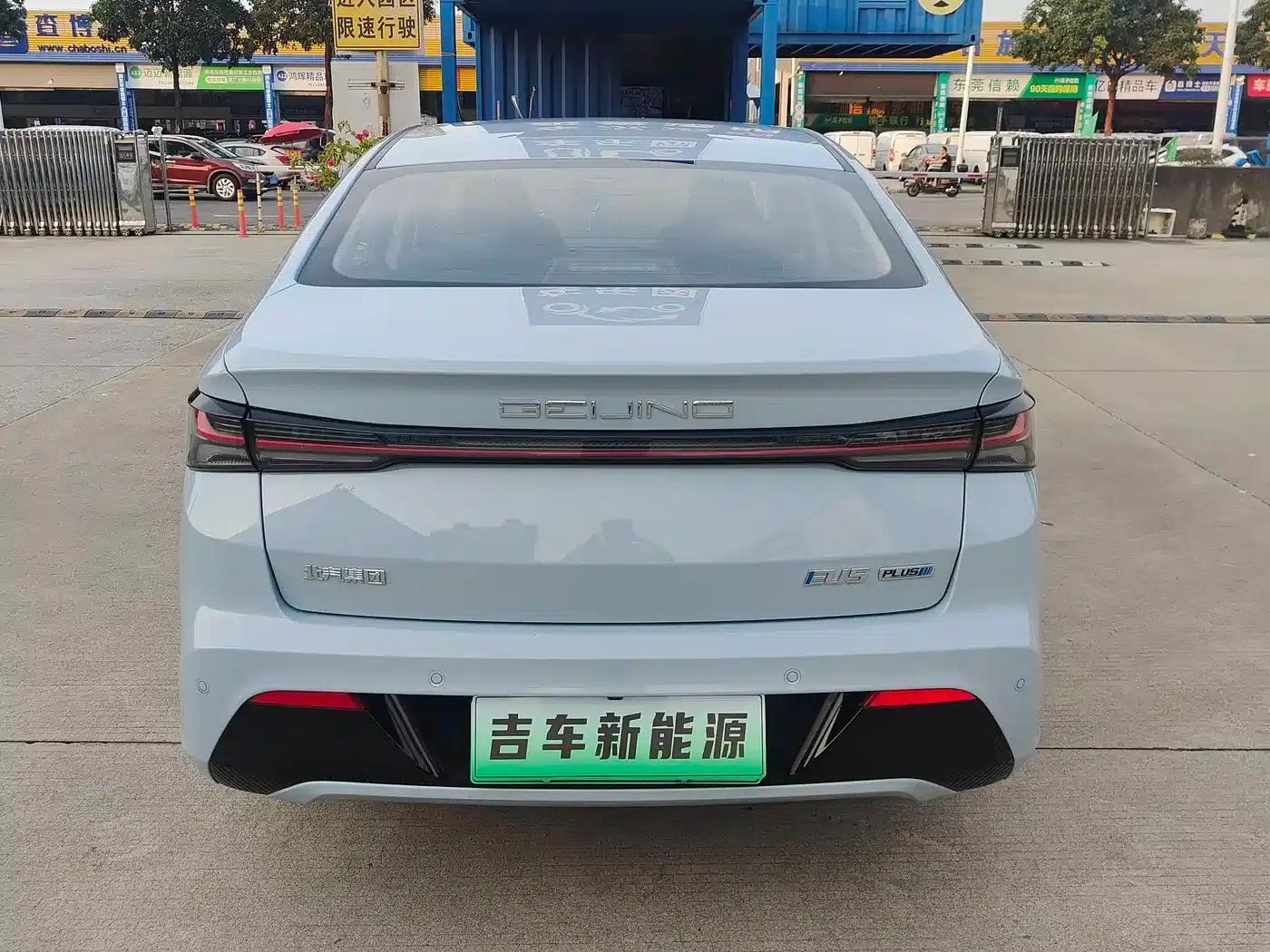 Beijing EU5 PLUS 2023 R500 Premium Edition — миниатюра 5