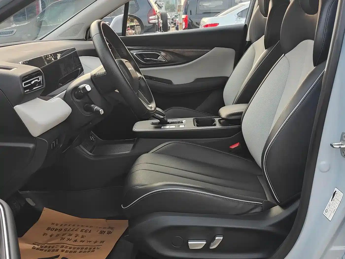 Beijing EU5 PLUS 2023 R500 Premium Edition — миниатюра 8