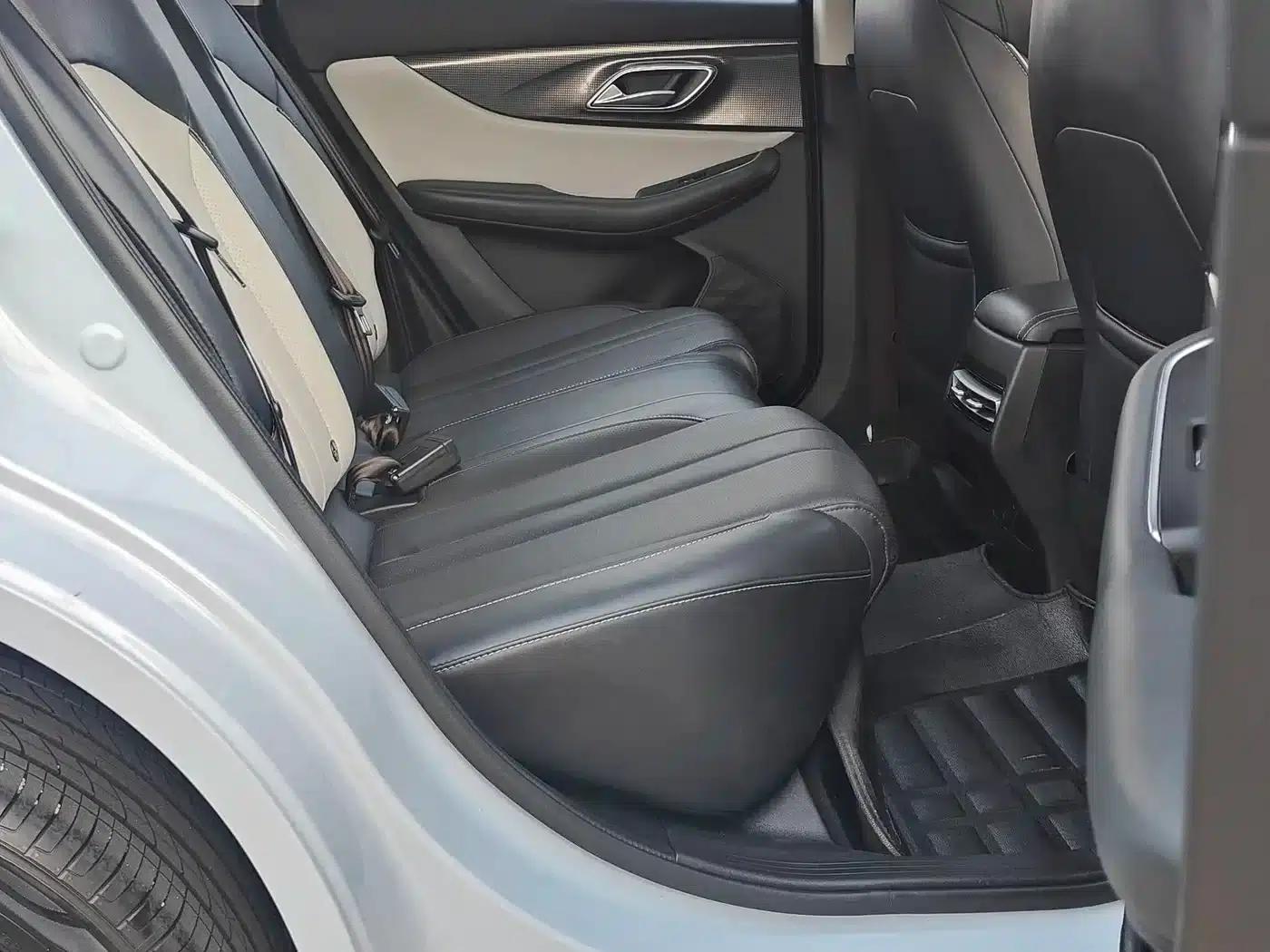 Beijing EU5 PLUS 2023 R500 Premium Edition — миниатюра 10