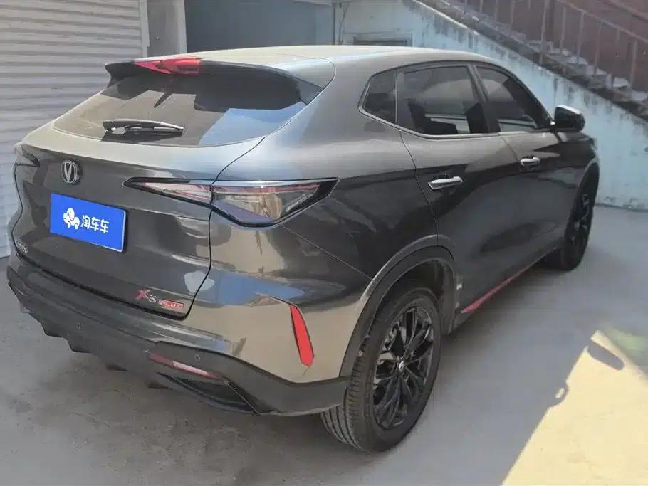 Changan X5 PLUS 2025 1.5T DCT Pioneer Edition — миниатюра 3