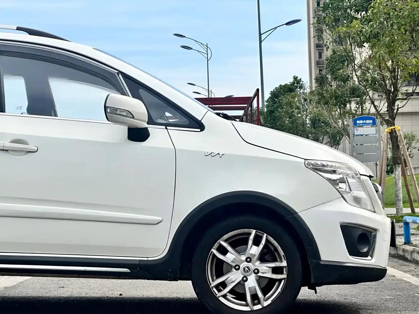 Changan CX20 2014 1.4L Manual Sport Edition (National IV Emission Standard) — миниатюра 12