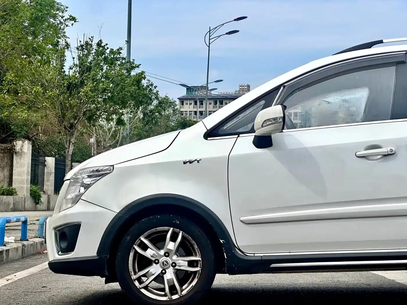 Changan CX20 2014 1.4L Manual Sport Edition (National IV Emission Standard) — миниатюра 8