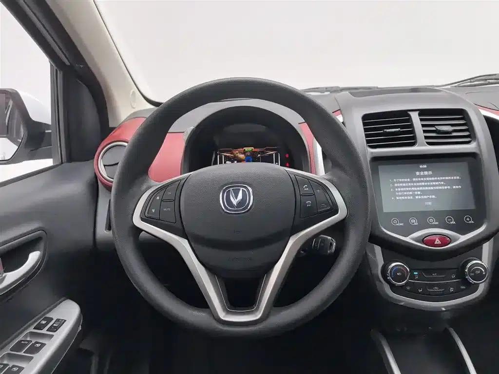 Benben EV 2017 Pure Electric Luxury Model with 180km/h — миниатюра 11