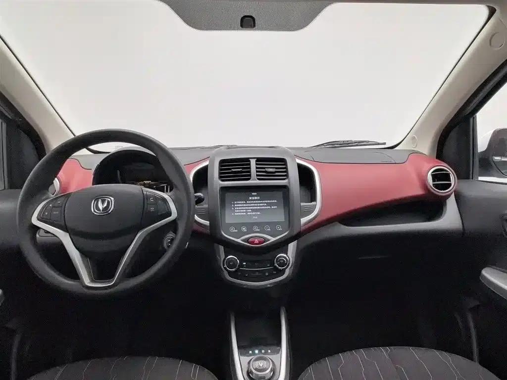 Benben EV 2017 Pure Electric Luxury Model with 180km/h — миниатюра 5