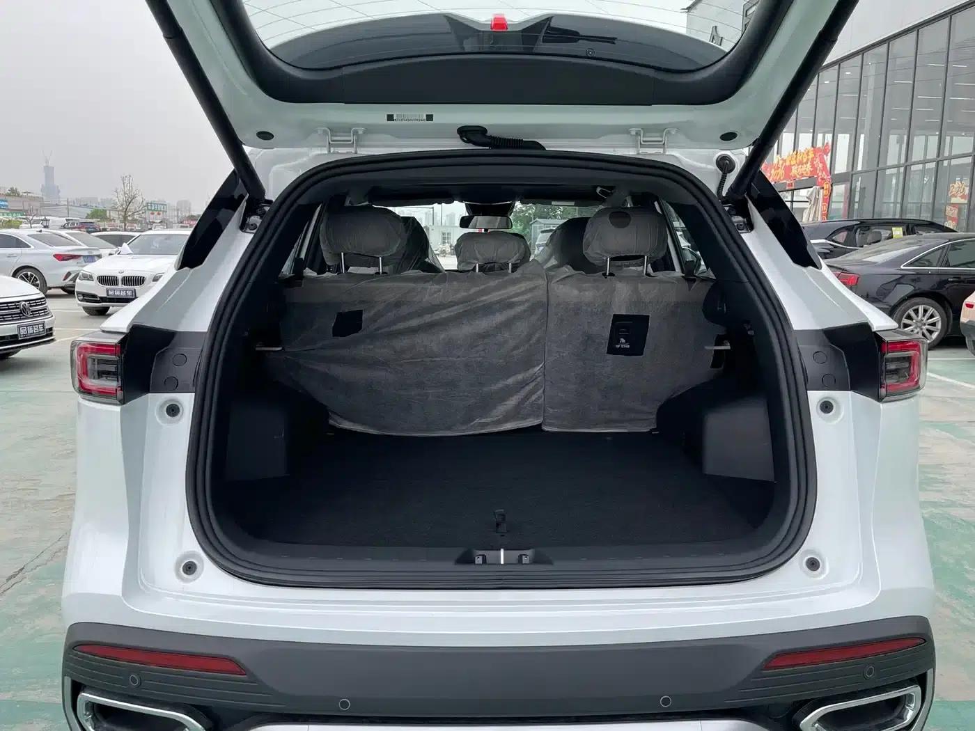 Changan CS55PLUS PHEV 2026 Smart New Blue Whale 125km Smart Edition — миниатюра 12