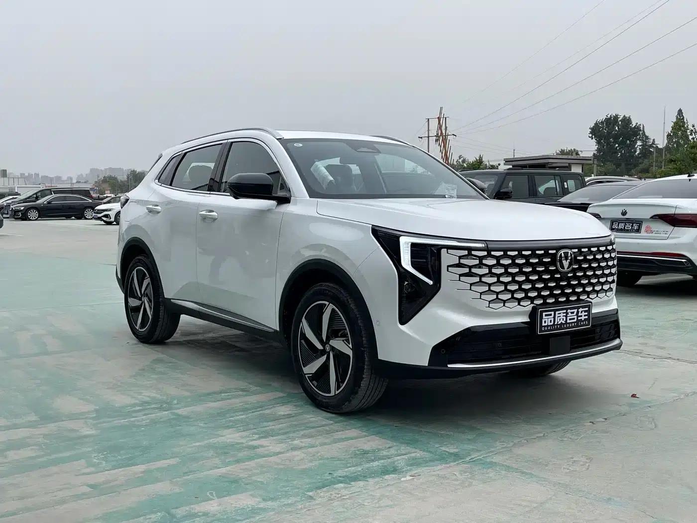Changan CS55PLUS PHEV 2026 Smart New Blue Whale 125km Smart Edition — миниатюра 3