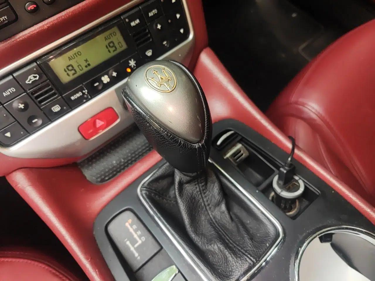 Maserati GranTurismo 2009 4.7L Sport Automatic — миниатюра 15