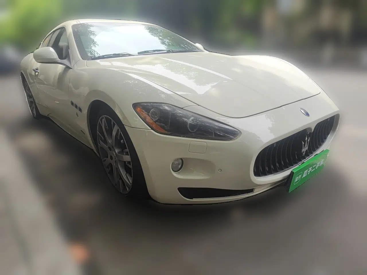 Maserati GranTurismo 2009 4.7L Sport Automatic — миниатюра 3