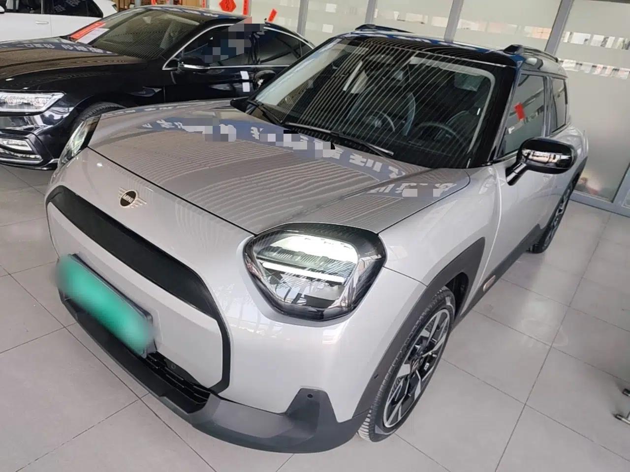 MINI Electric ACEMAN 2024 E Classic Edition — миниатюра 1