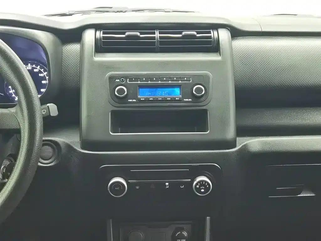 Changan Oushang X70A 2020 1.5L Manual Basic Model — миниатюра 12