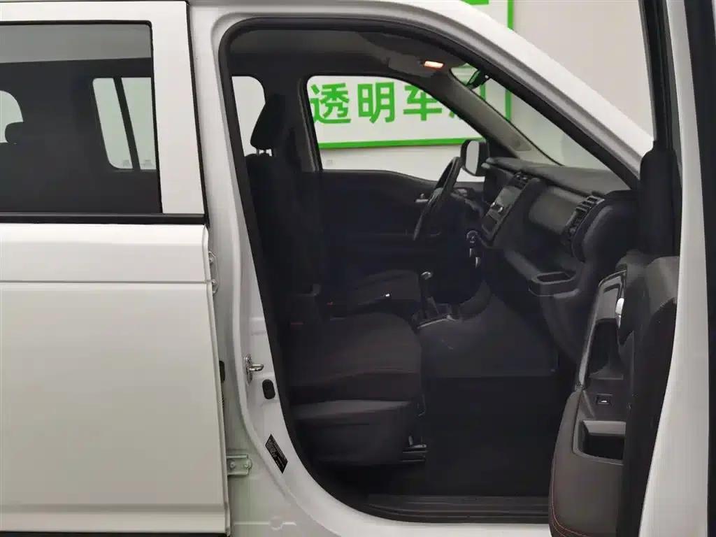 Changan Oushang X70A 2020 1.5L Manual Basic Model — миниатюра 23