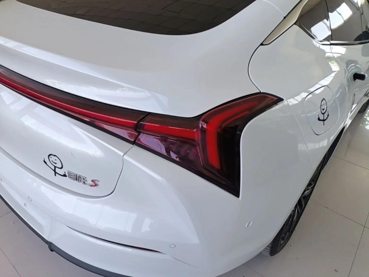 NETA S 2022 Extended-Range Version 1160 km Rear-Drive Big Edition — миниатюра 8