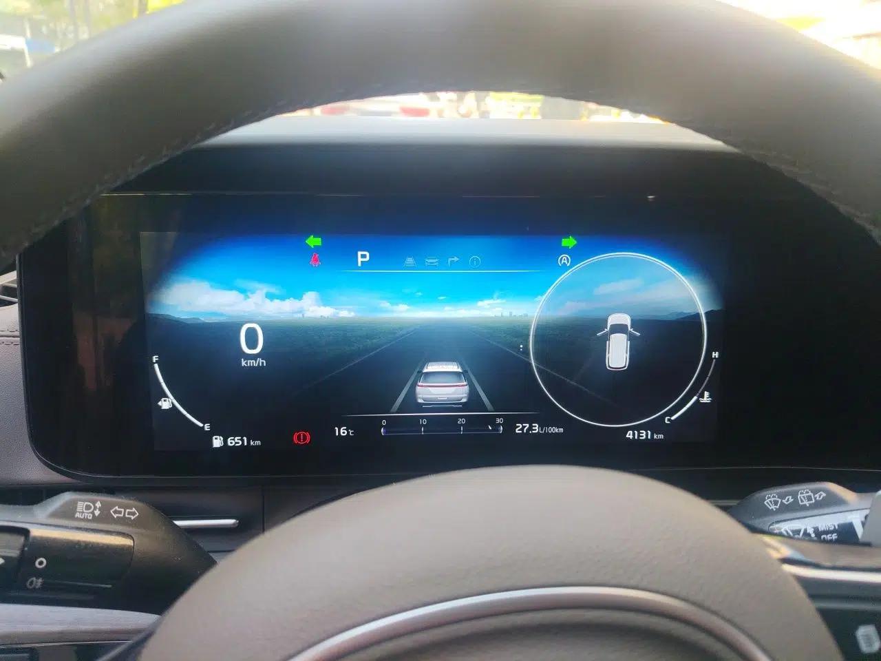 Kia Carnival 2026 Model 2.0T Luxury Tech Edition — миниатюра 12
