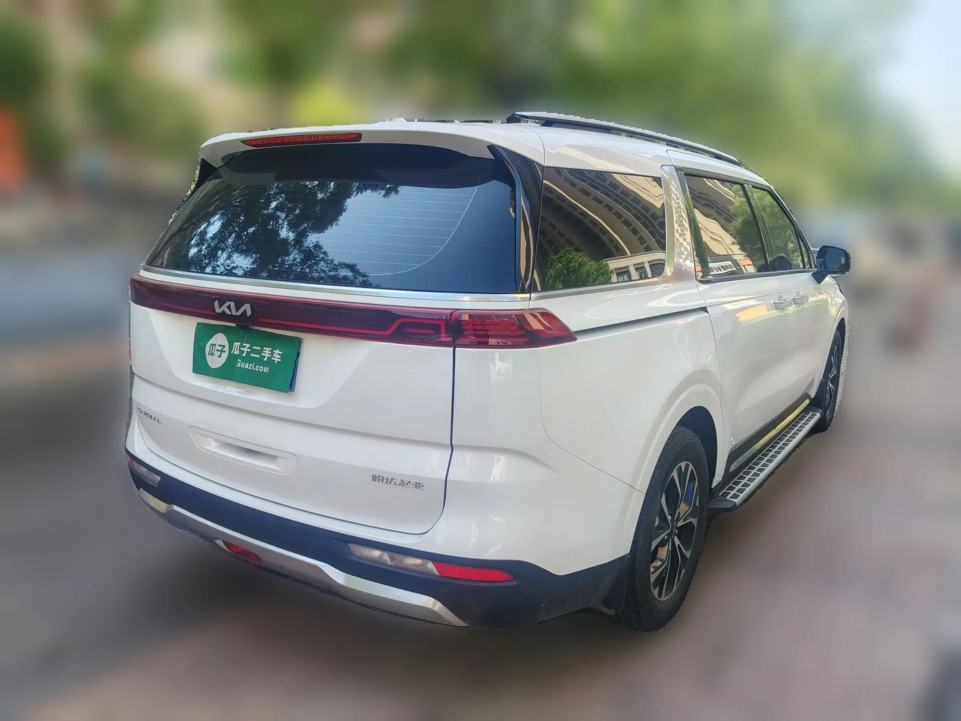 Kia Carnival 2026 Model 2.0T Luxury Tech Edition — миниатюра 6