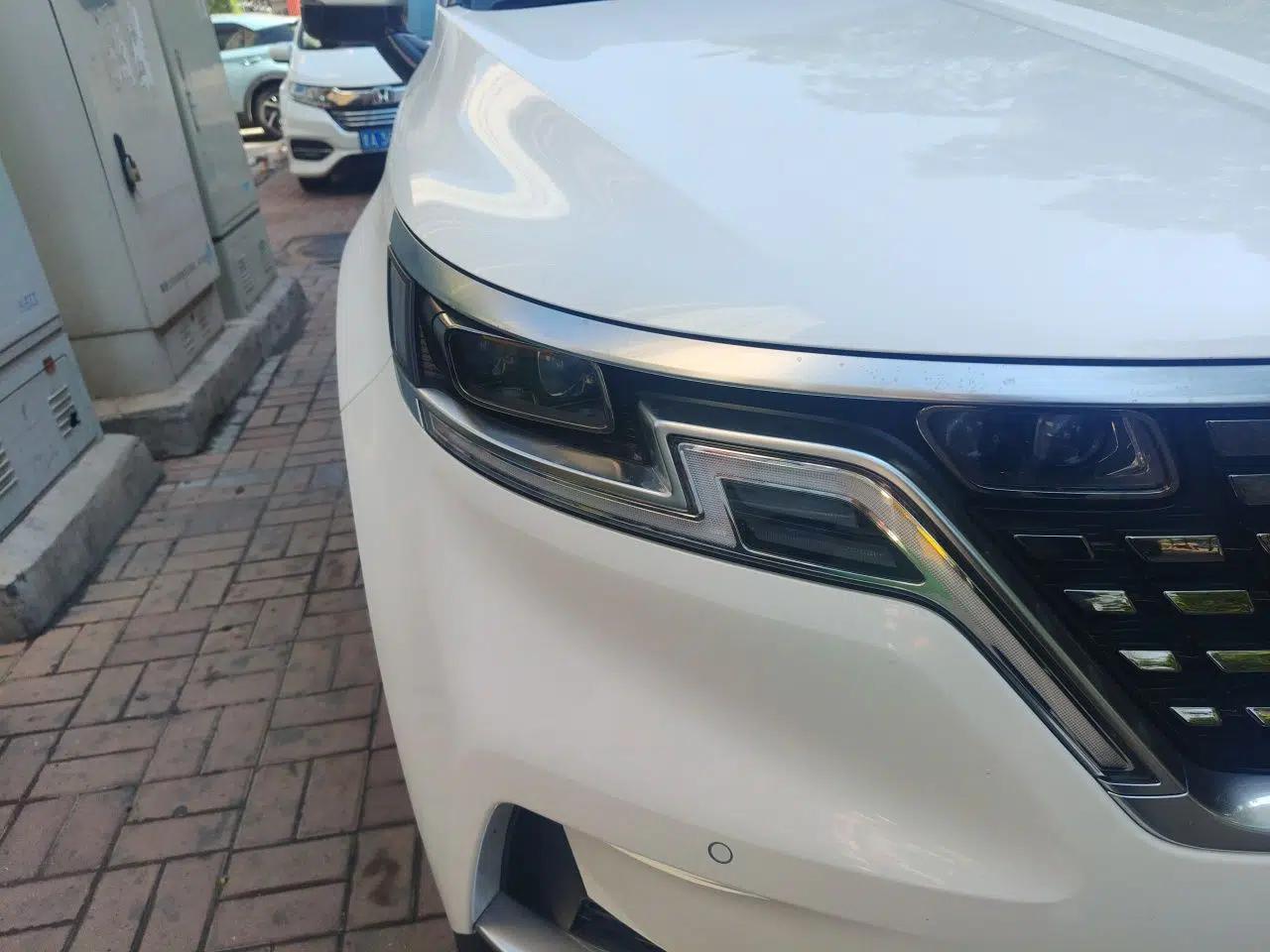 Kia Carnival 2026 Model 2.0T Luxury Tech Edition — миниатюра 7